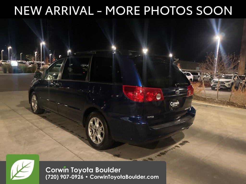 used 2006 Toyota Sienna car, priced at $7,000