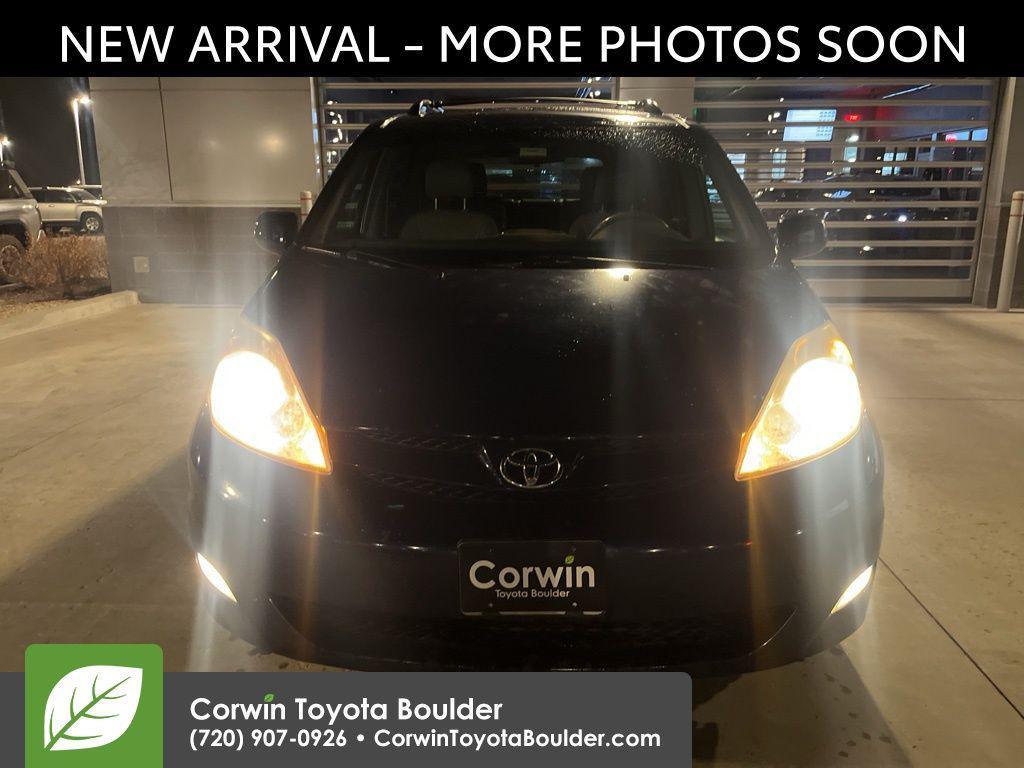 used 2006 Toyota Sienna car, priced at $7,000