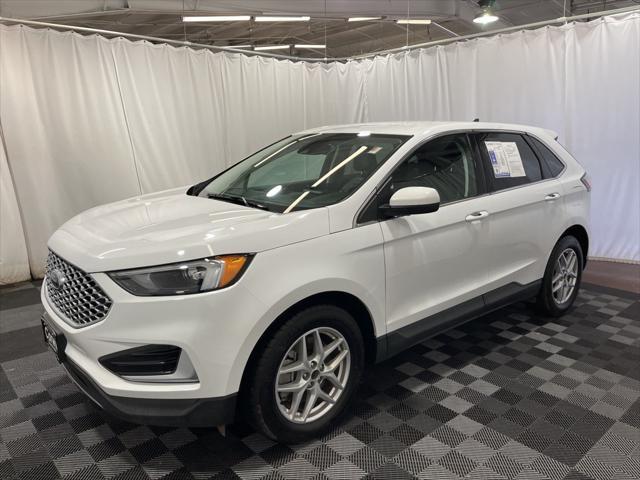 used 2024 Ford Edge car, priced at $29,600