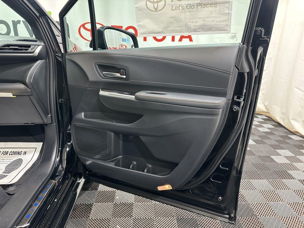 new 2026 Toyota Sienna car, priced at $54,365