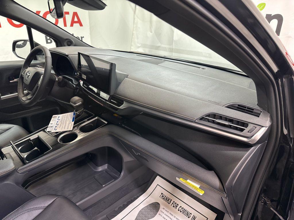 new 2026 Toyota Sienna car, priced at $54,365