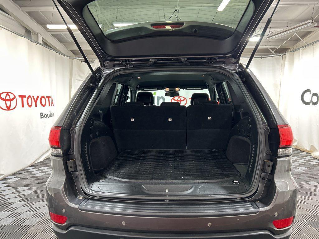 used 2016 Jeep Grand Cherokee car, priced at $12,000