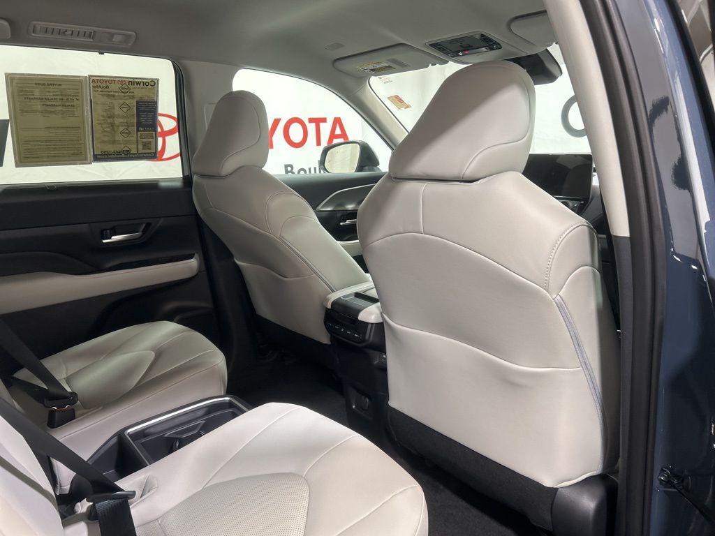 used 2026 Toyota Grand Highlander car, priced at $45,093