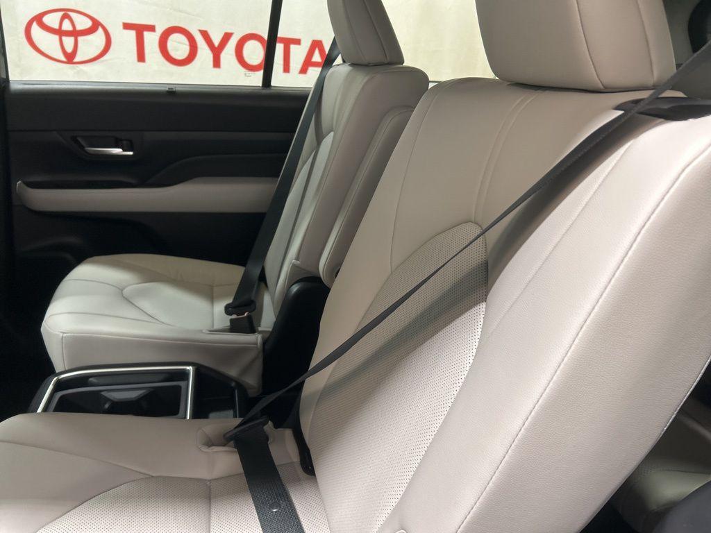 used 2026 Toyota Grand Highlander car, priced at $45,093