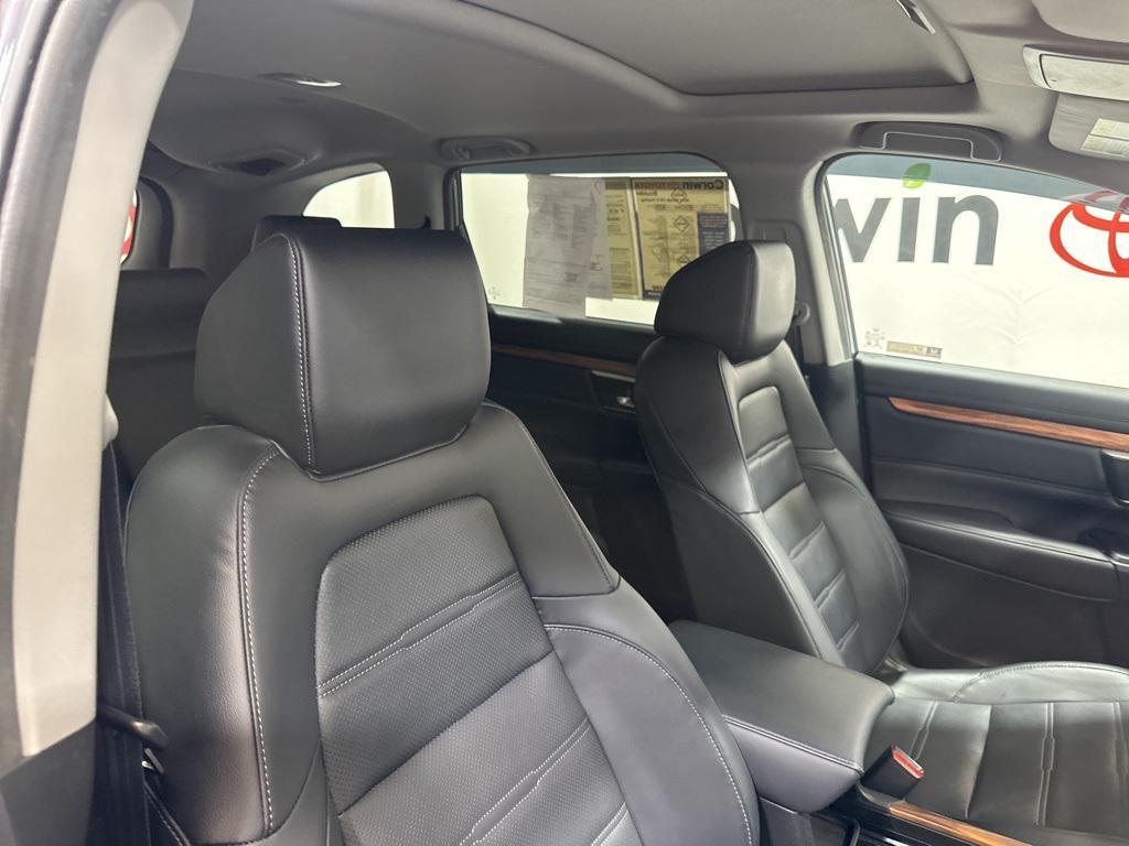 used 2021 Honda CR-V car, priced at $29,000