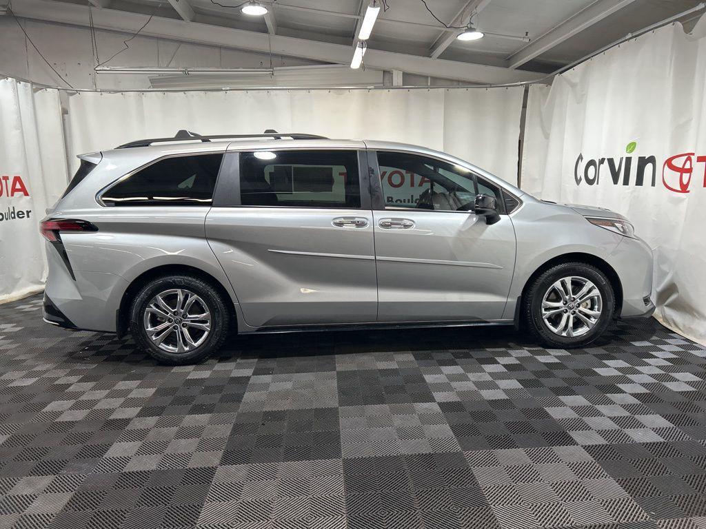 used 2022 Toyota Sienna car, priced at $43,900