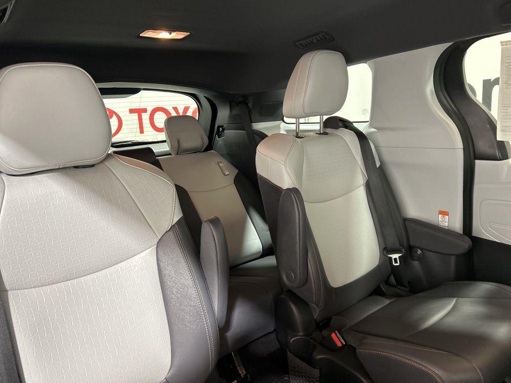 used 2022 Toyota Sienna car, priced at $43,900