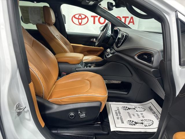 used 2022 Chrysler Pacifica car, priced at $35,550
