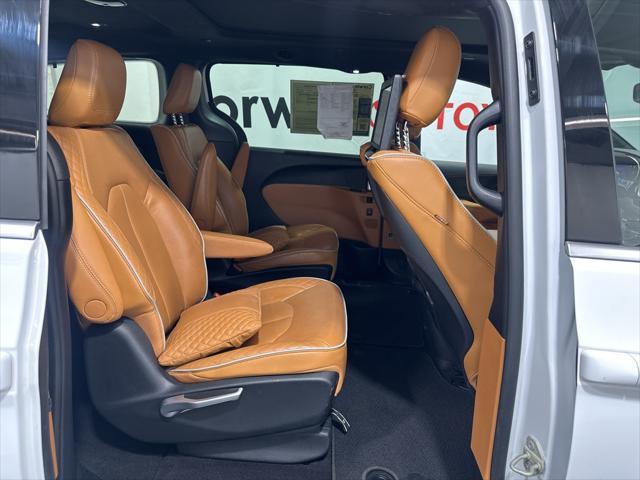used 2022 Chrysler Pacifica car, priced at $35,550