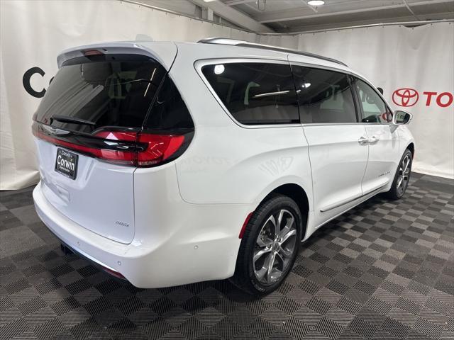 used 2022 Chrysler Pacifica car, priced at $35,550