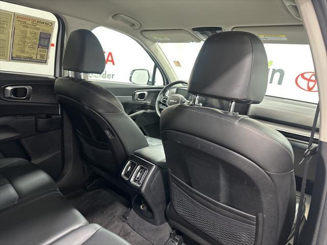used 2024 Kia Sorento car, priced at $29,200