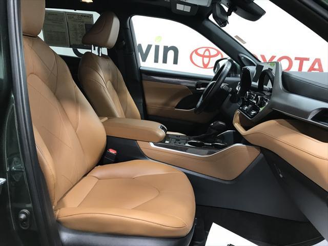 used 2024 Toyota Highlander car, priced at $49,000