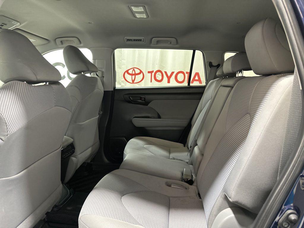 used 2020 Toyota Highlander car, priced at $28,000