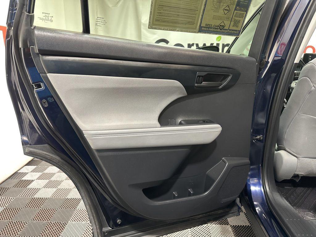 used 2020 Toyota Highlander car, priced at $28,000