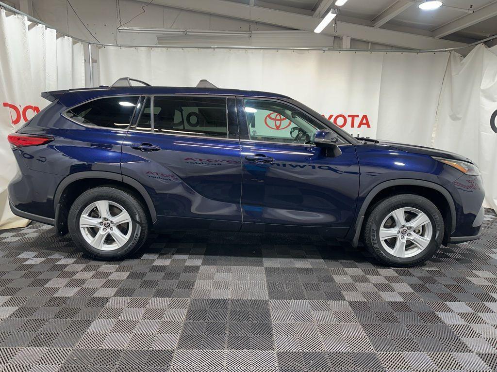 used 2020 Toyota Highlander car, priced at $28,000