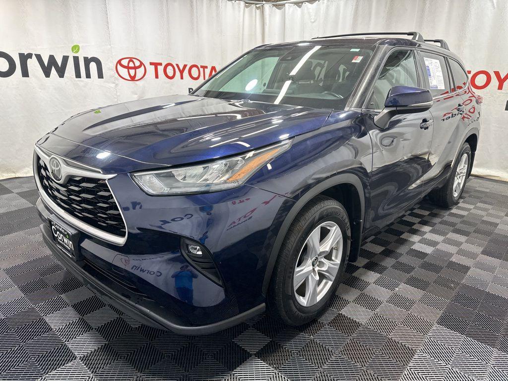 used 2020 Toyota Highlander car, priced at $28,000