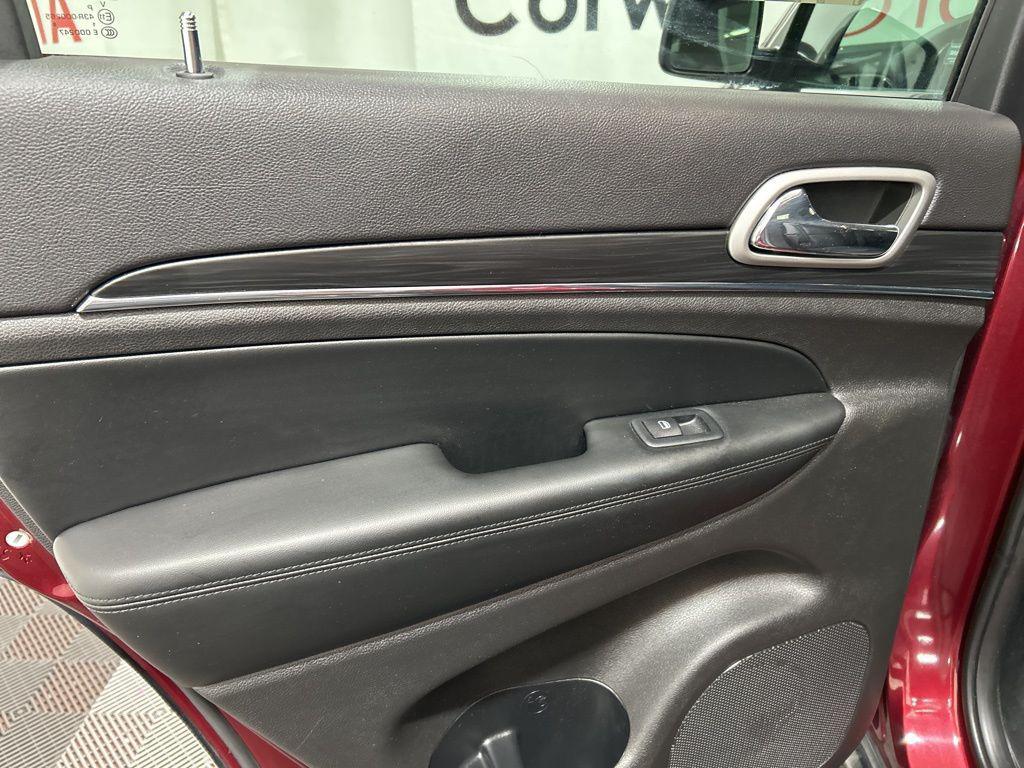 used 2020 Jeep Grand Cherokee car, priced at $24,000