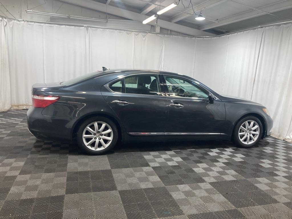 used 2007 Lexus LS 460 car, priced at $9,500