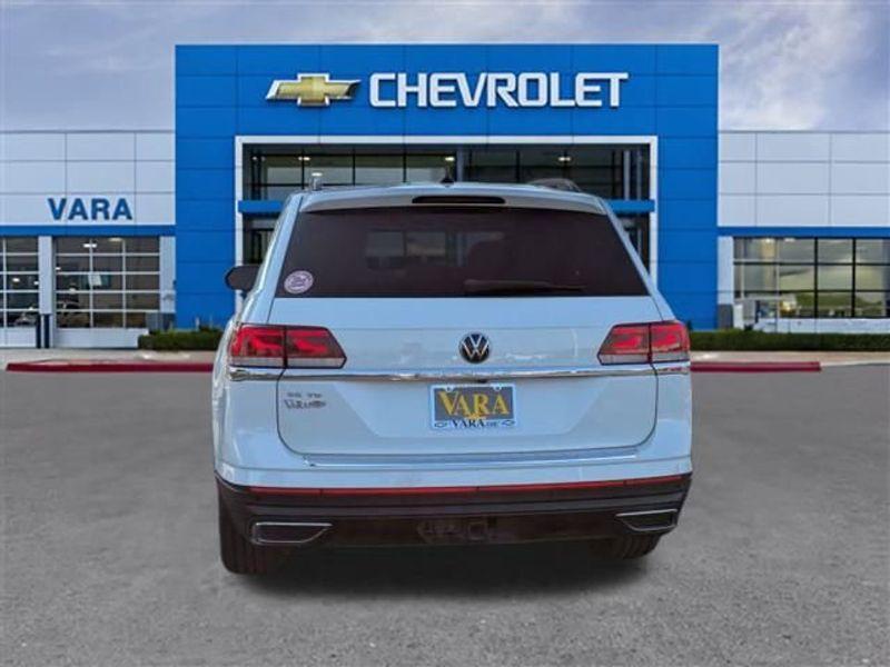 used 2022 Volkswagen Atlas car, priced at $25,199