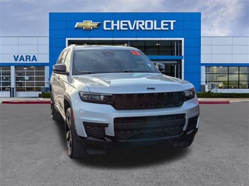 used 2023 Jeep Grand Cherokee L car, priced at $26,899