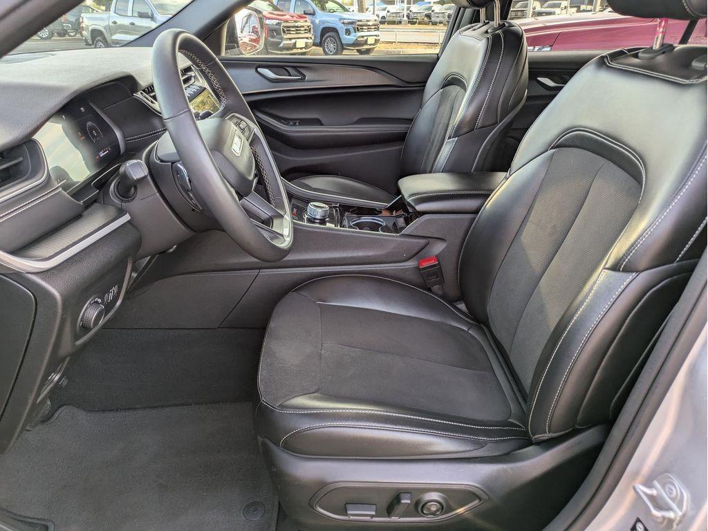 used 2023 Jeep Grand Cherokee L car, priced at $26,899