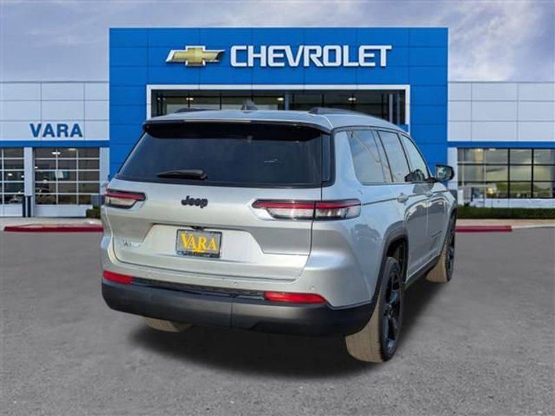 used 2023 Jeep Grand Cherokee L car, priced at $26,899