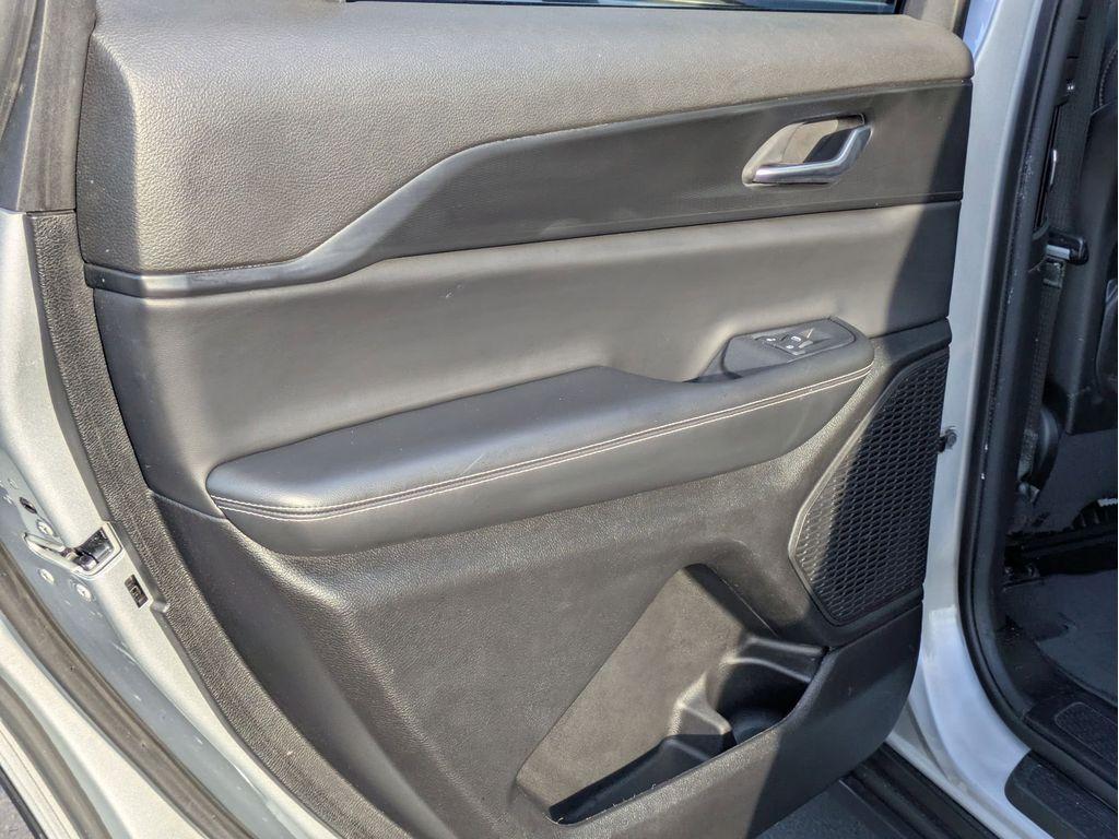 used 2023 Jeep Grand Cherokee L car, priced at $26,899