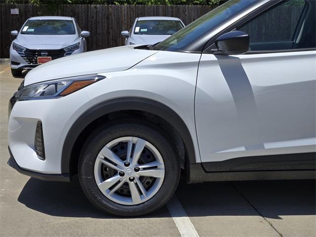 new 2025 Nissan Kicks car, priced at $17,909
