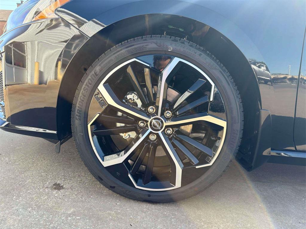 new 2025 Nissan Altima car, priced at $26,960