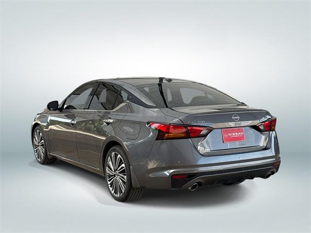 new 2025 Nissan Altima car, priced at $31,603