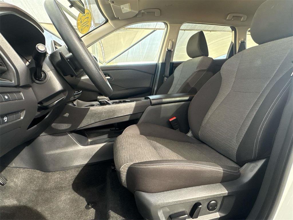 used 2023 Nissan Rogue car, priced at $18,985