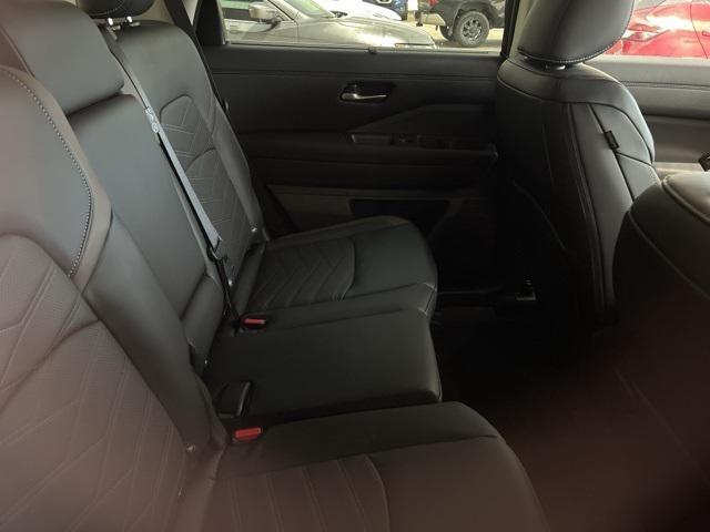 new 2025 Nissan Pathfinder car, priced at $44,351