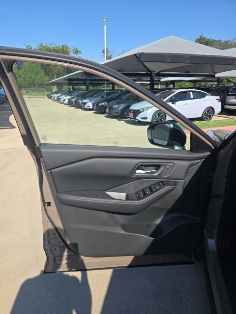 new 2026 Nissan Rogue car, priced at $31,518