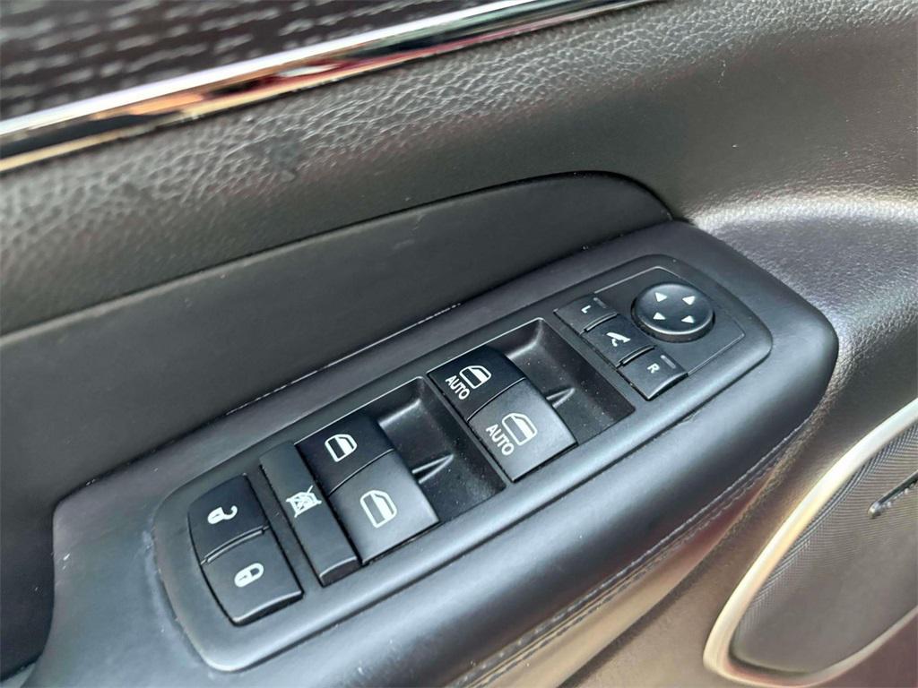 used 2018 Jeep Grand Cherokee car, priced at $10,777