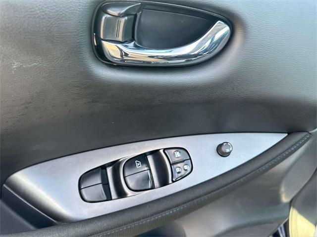 used 2023 Nissan Leaf car, priced at $9,079