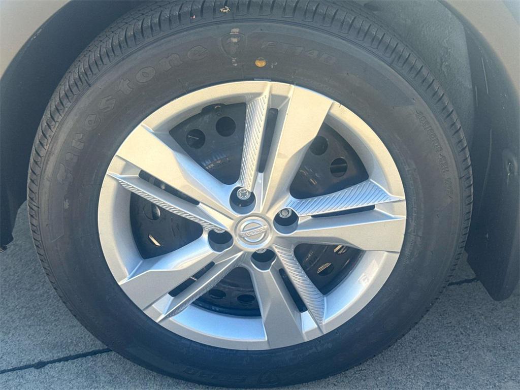 new 2025 Nissan Kicks car, priced at $18,025