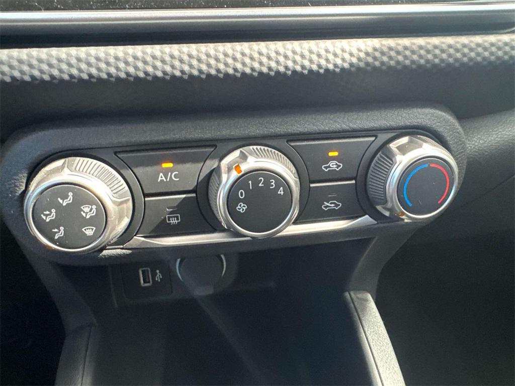 new 2025 Nissan Kicks car, priced at $18,025