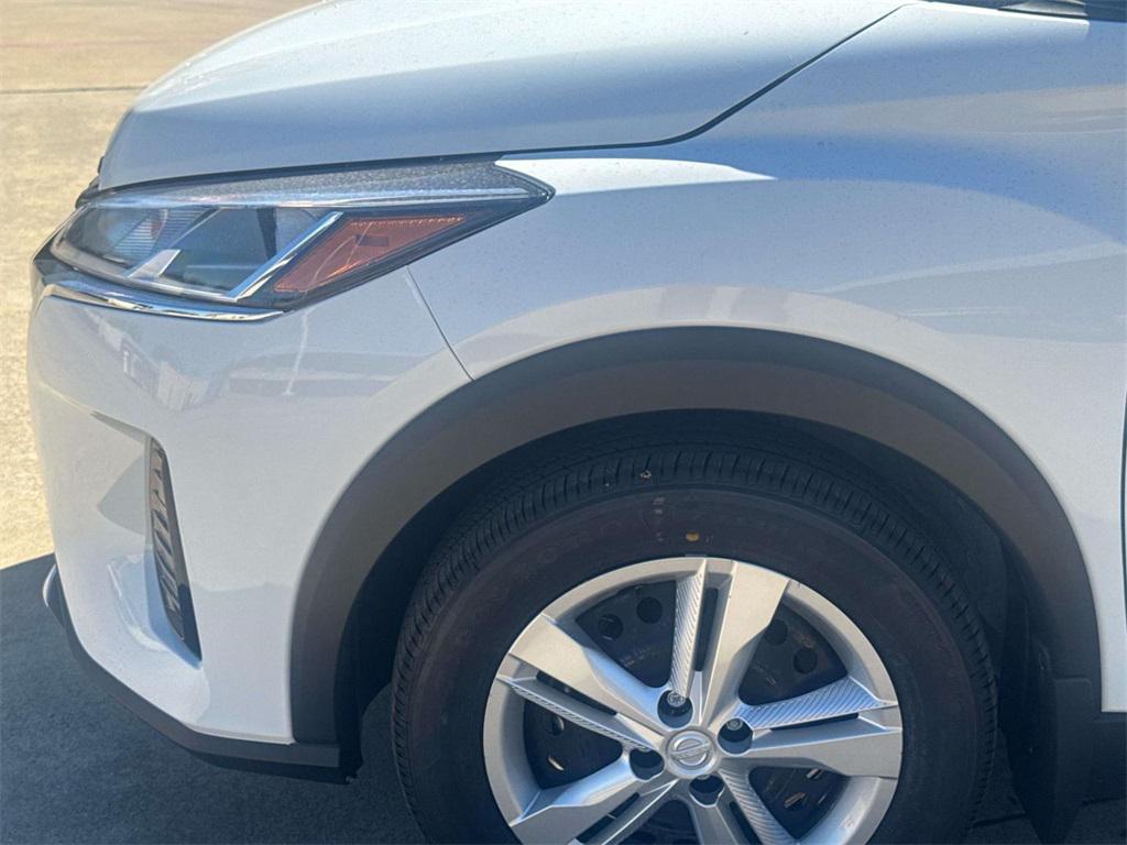 new 2025 Nissan Kicks car, priced at $18,025