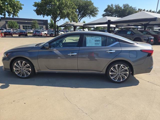 new 2025 Nissan Altima car, priced at $30,454