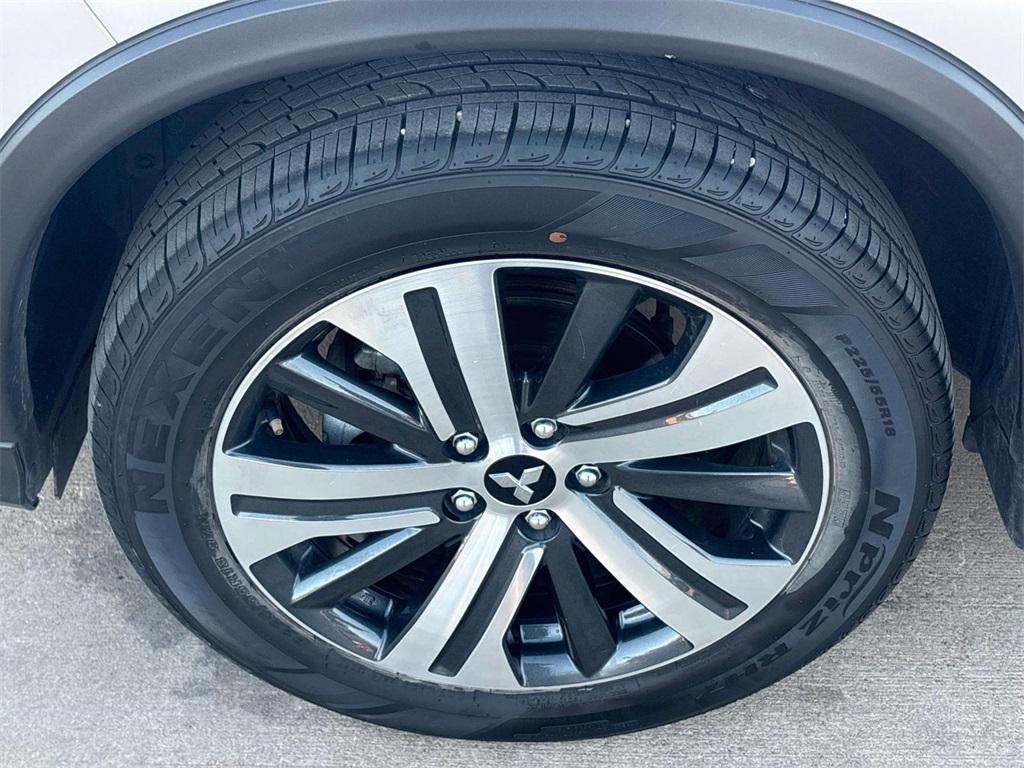 used 2024 Mitsubishi Outlander Sport car, priced at $18,295