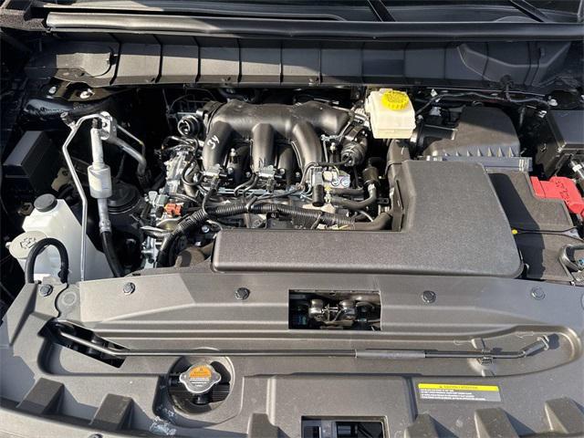 new 2025 Nissan Pathfinder car, priced at $33,657