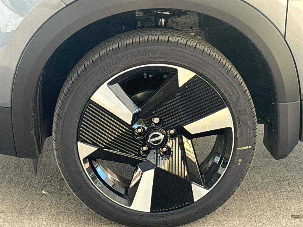 new 2026 Nissan Kicks car, priced at $27,895