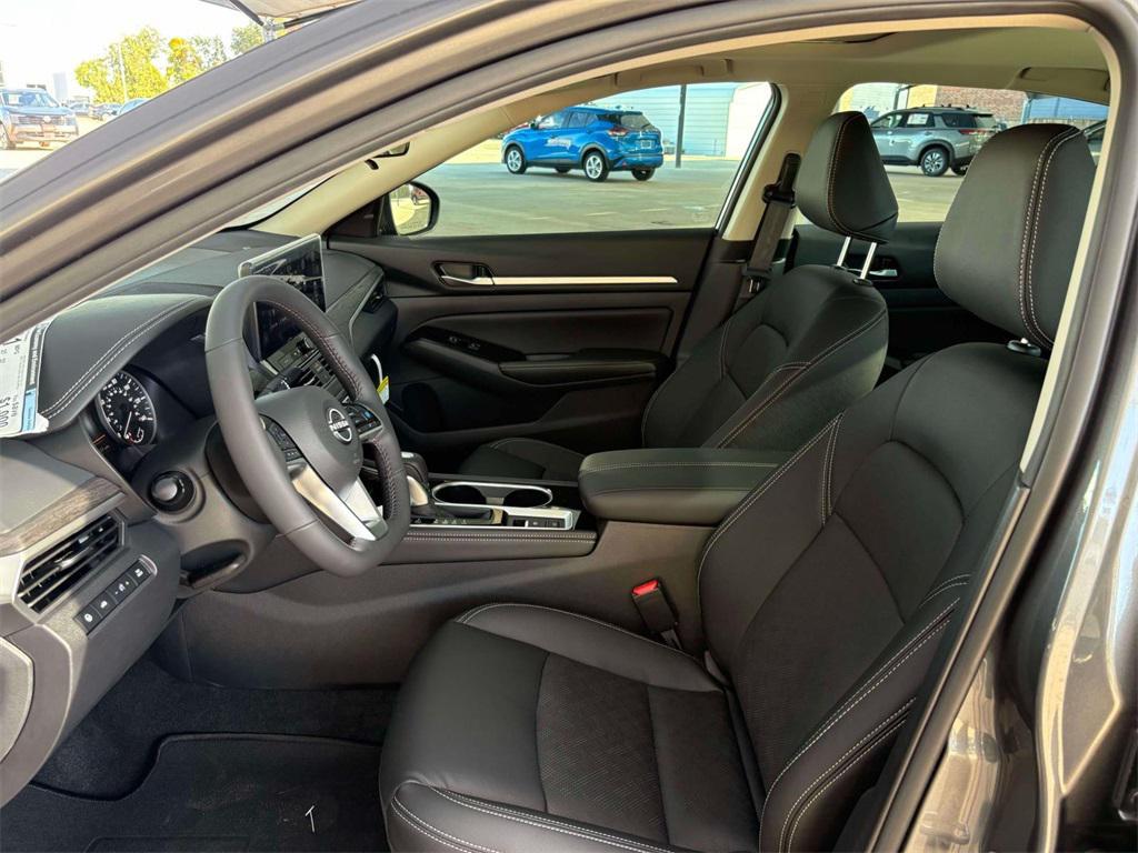 new 2025 Nissan Altima car, priced at $28,585