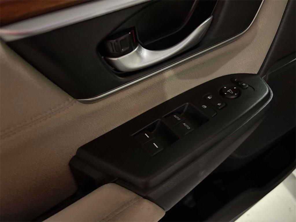 used 2020 Honda CR-V car, priced at $19,232