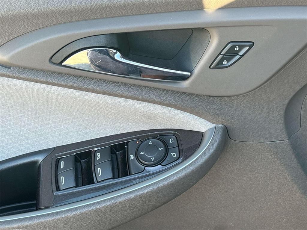 used 2024 Chevrolet Malibu car, priced at $15,981