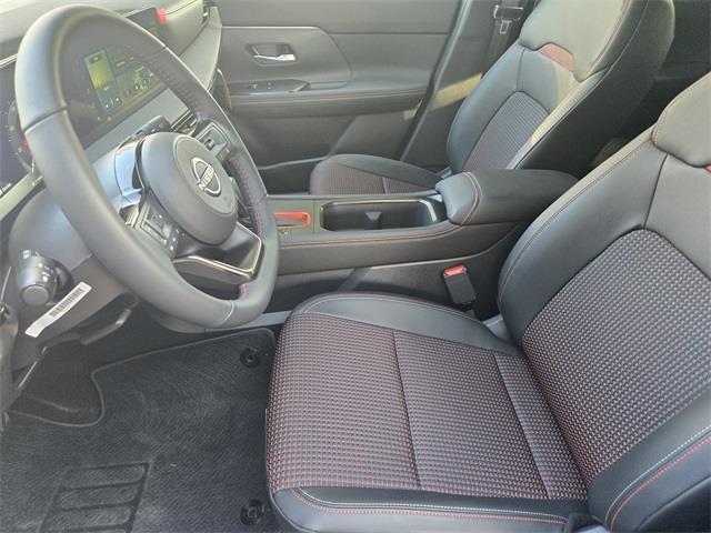 new 2025 Nissan Kicks car, priced at $26,013