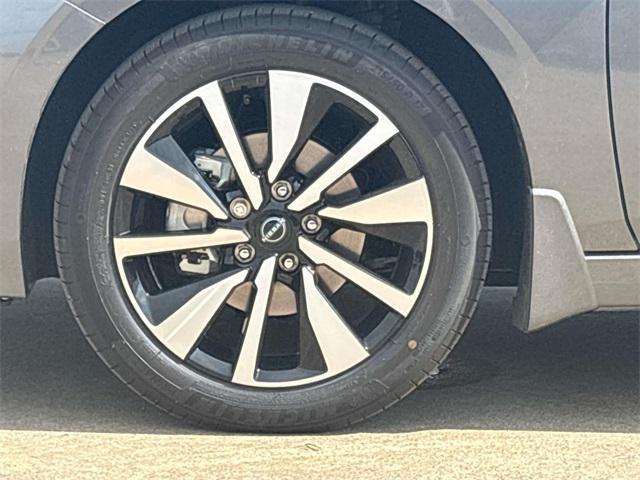 new 2025 Nissan Sentra car, priced at $19,515