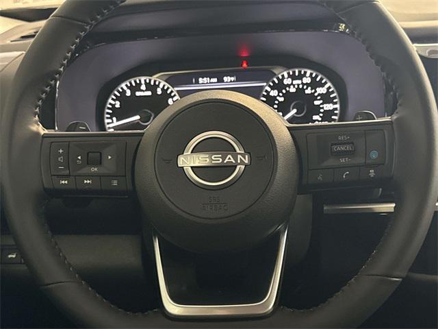 new 2025 Nissan Pathfinder car, priced at $31,556