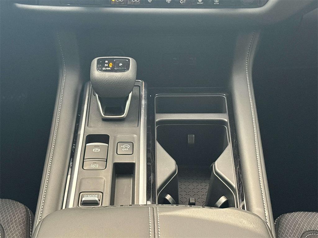 new 2025 Nissan Pathfinder car, priced at $29,414