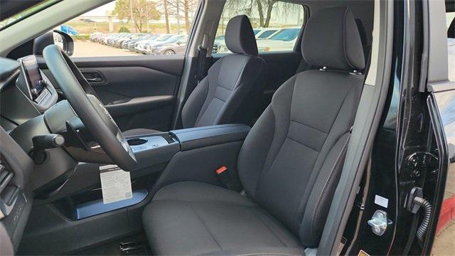 new 2025 Nissan Rogue car, priced at $29,876